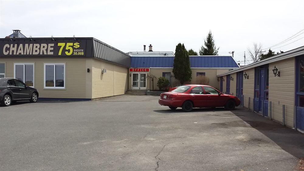 Motel Iberville Saint-Jean-sur-Richelieu Exterior photo