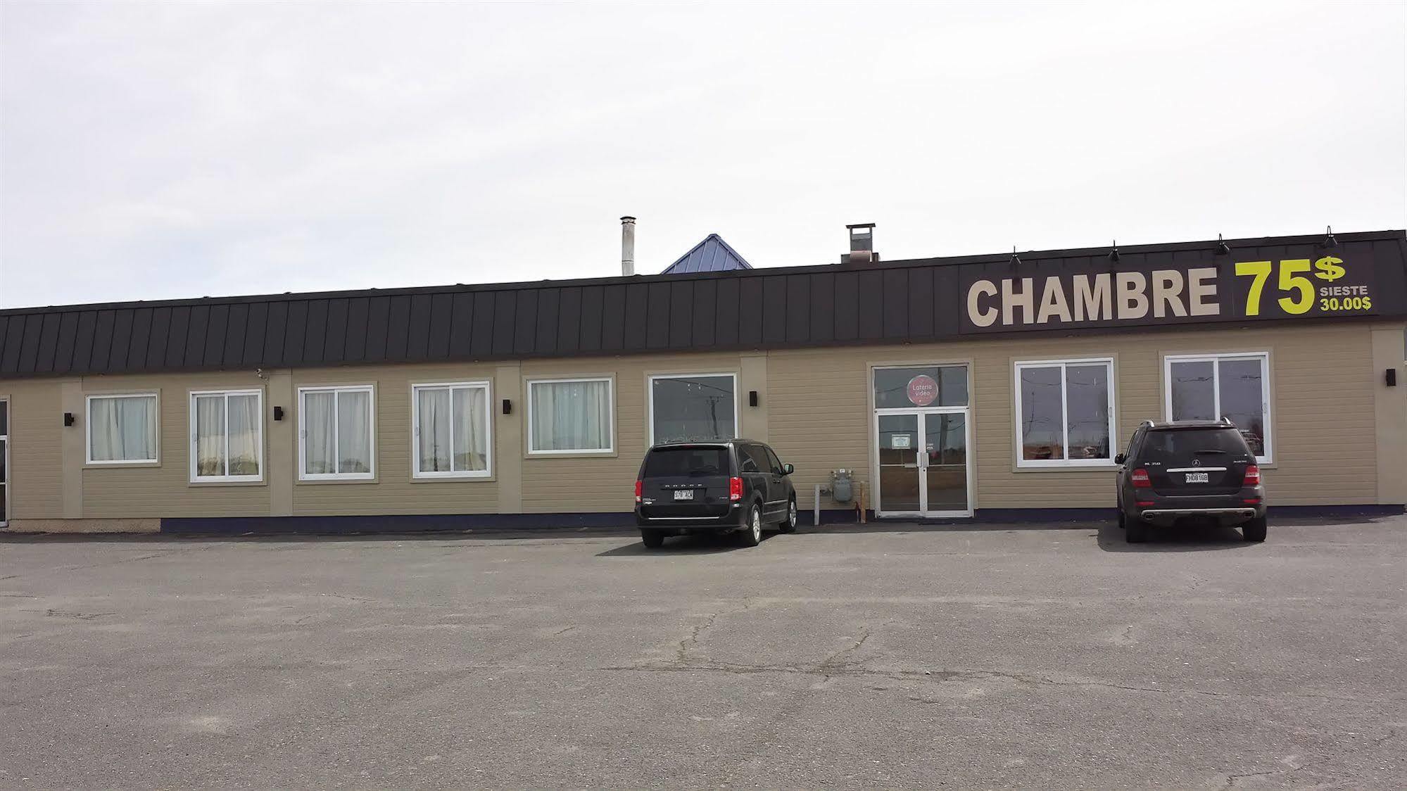 Motel Iberville Saint-Jean-sur-Richelieu Exterior photo